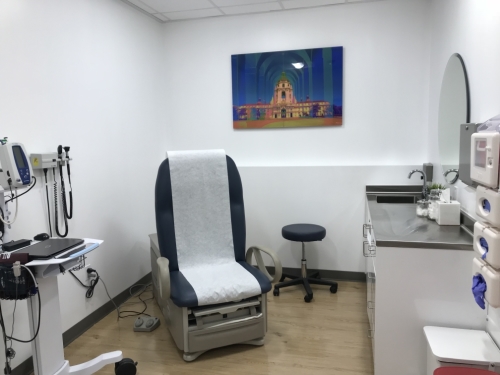 The Pasadena urgent care room