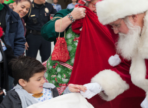 Santa Claus brings holiday joy to Huntington Hospital’s pediatric patients