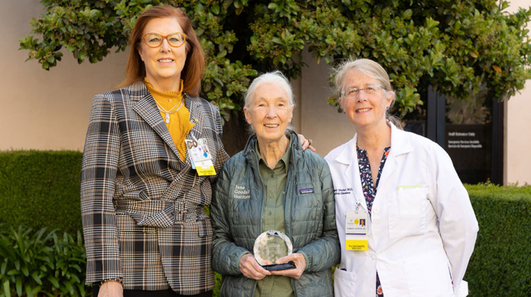 Jane Goodall received Honorary Heart of Huntington Award